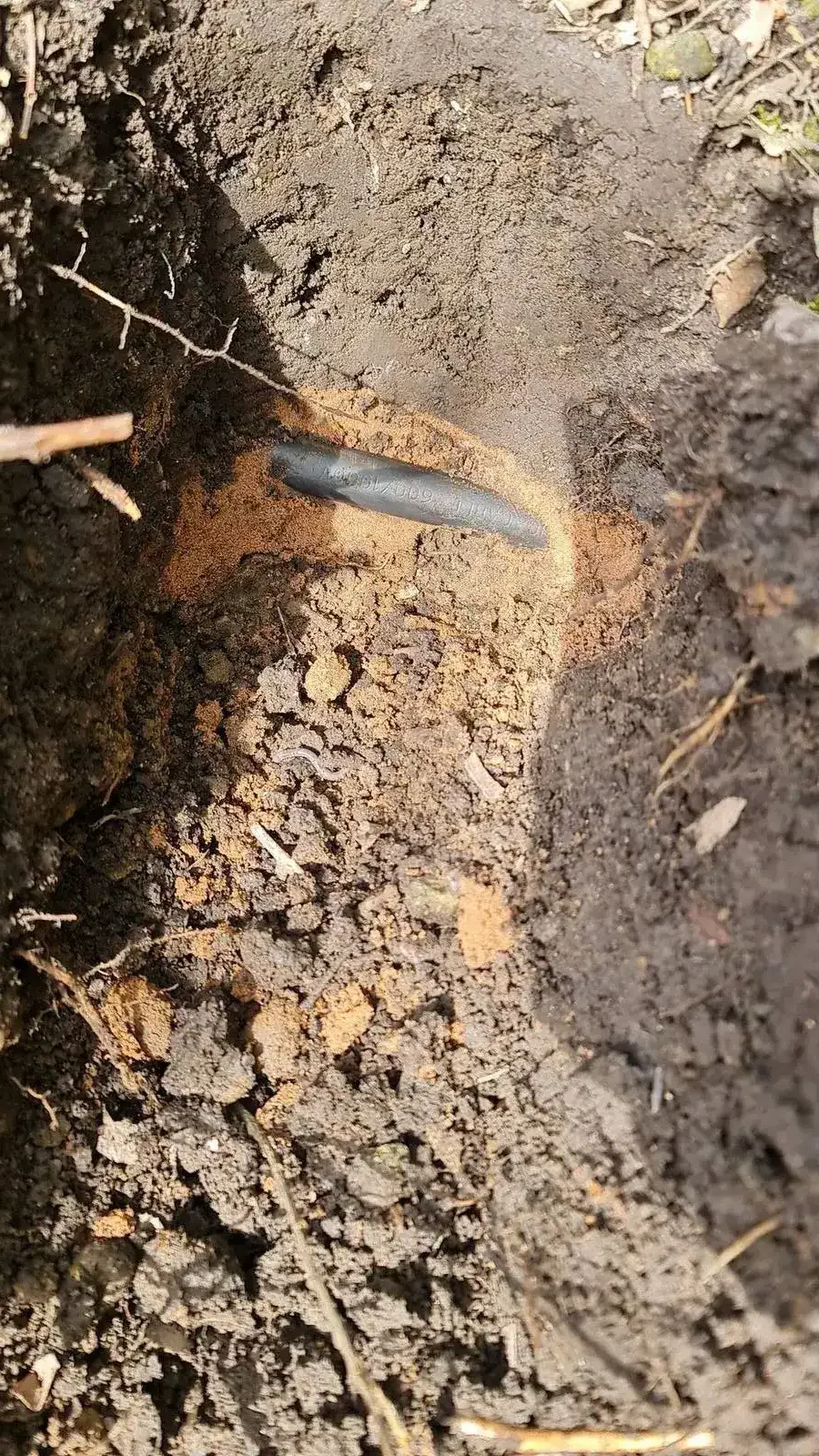 Digging safely near buried services practical