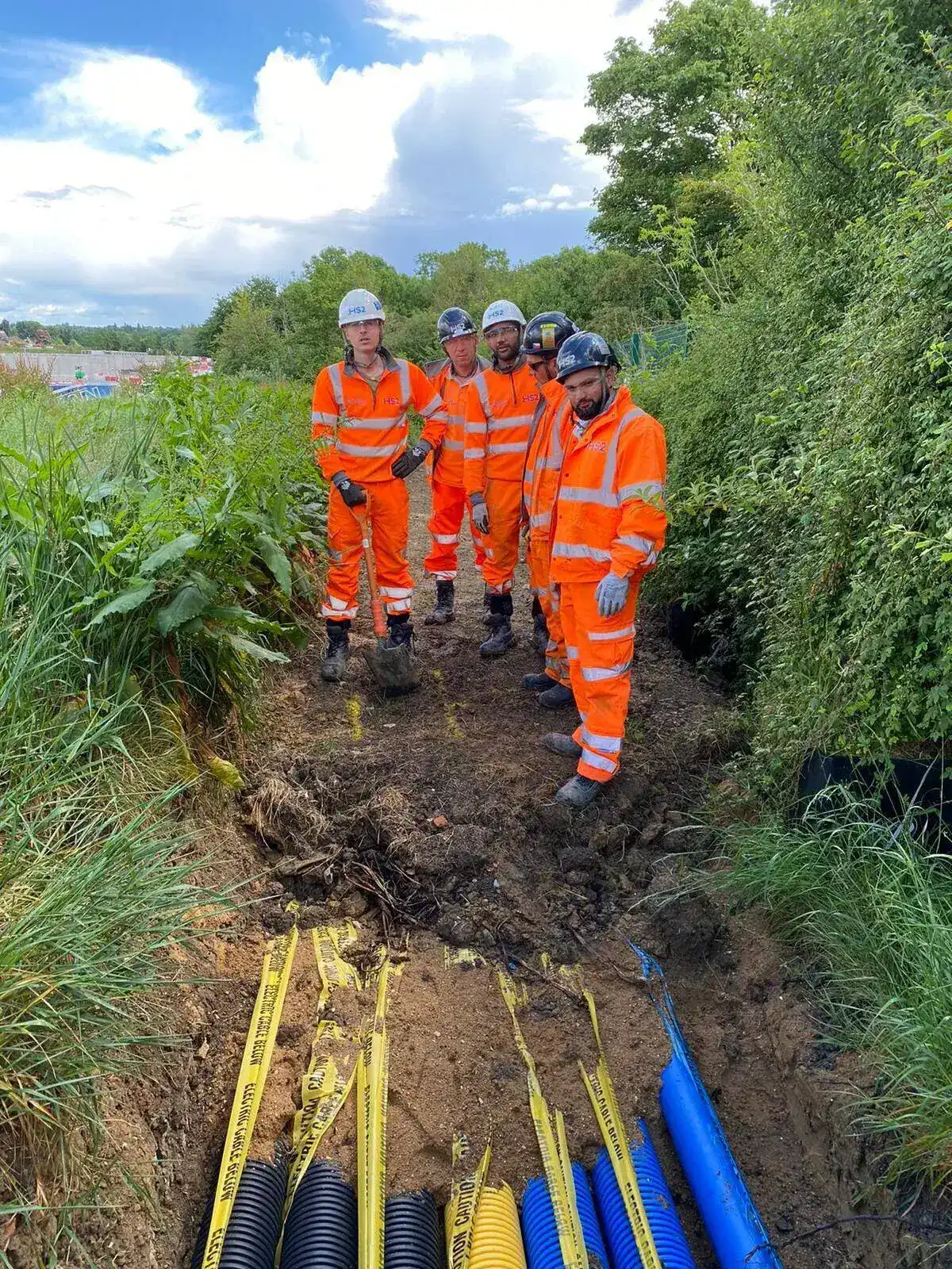 Service exposure during safe dig training